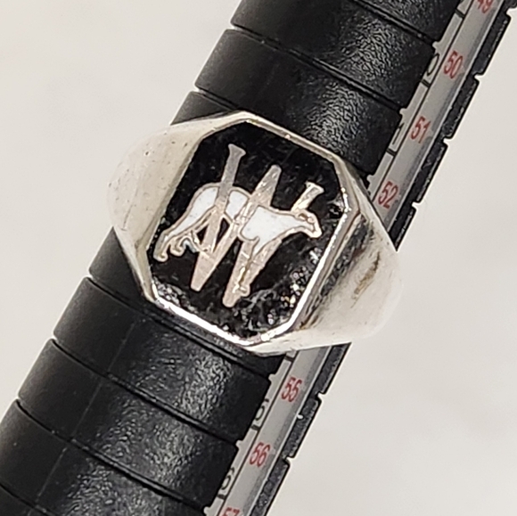 Silver Onyx Dog W Signet Ring - Picture 6 of 8